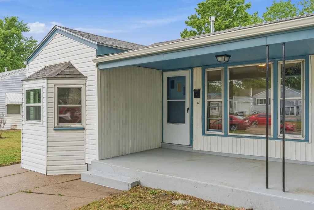 3018 E Southfork Court Wichita KS 67216