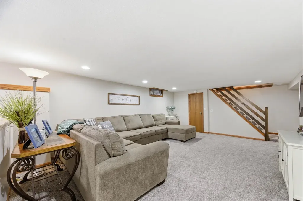 112 N Sherman Andale KS 67001
