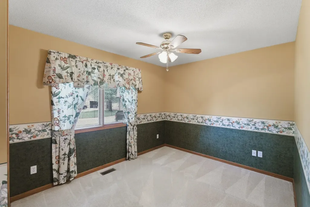 418 Streamside Court Clearwater KS 67026