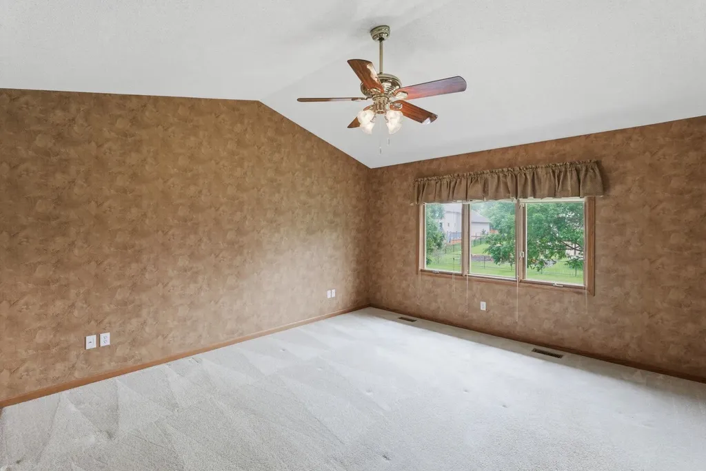 418 Streamside Court Clearwater KS 67026
