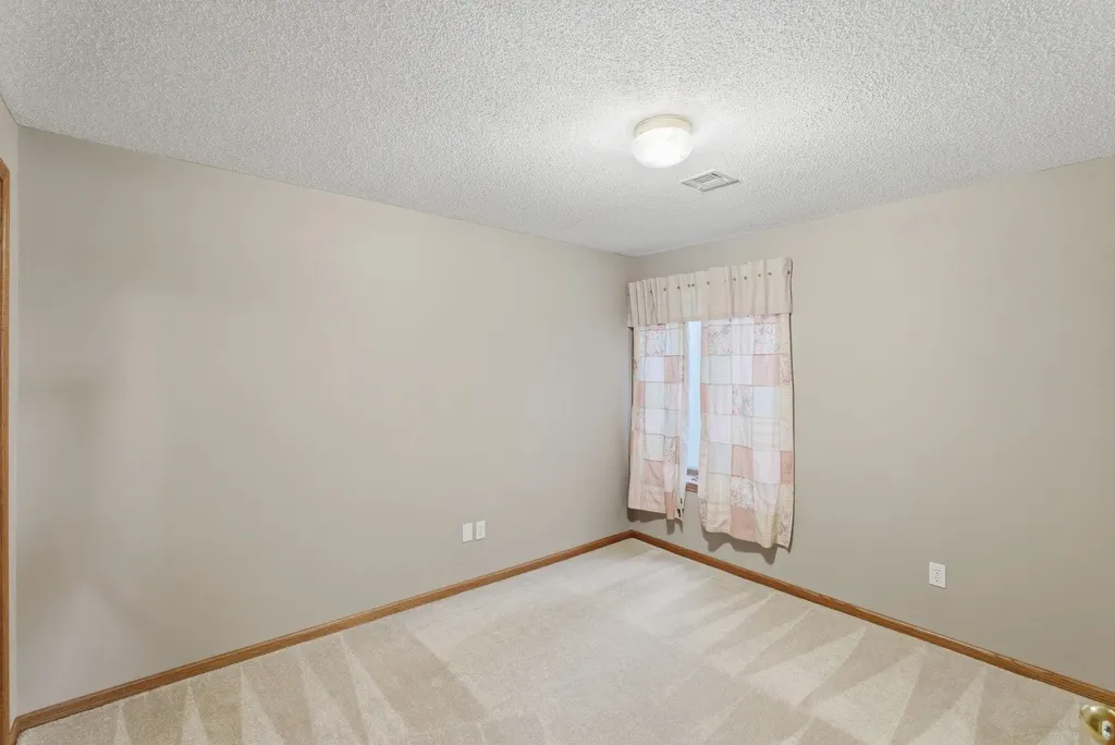 418 Streamside Court Clearwater KS 67026
