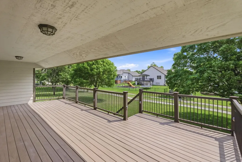 418 Streamside Court Clearwater KS 67026