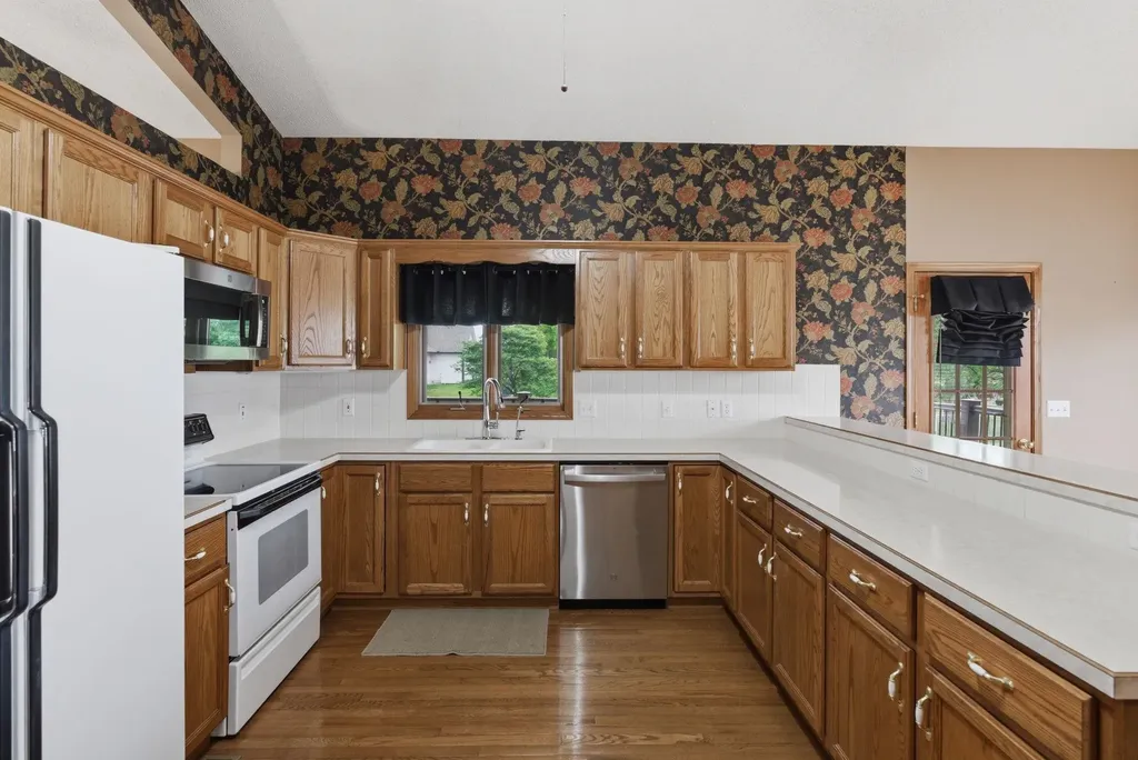 418 Streamside Court Clearwater KS 67026