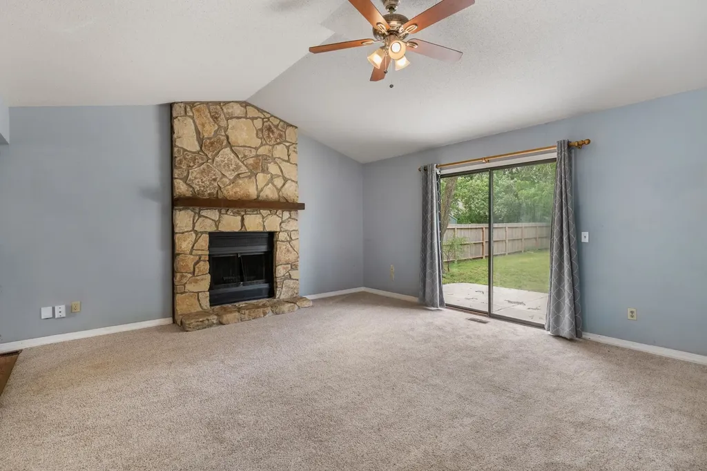 6707 E Pepperwood Court Wichita KS 67226