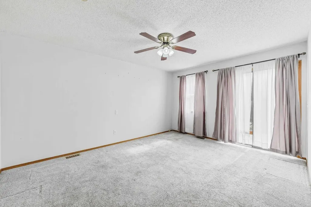 3912 S Arapaho Wichita KS 67215