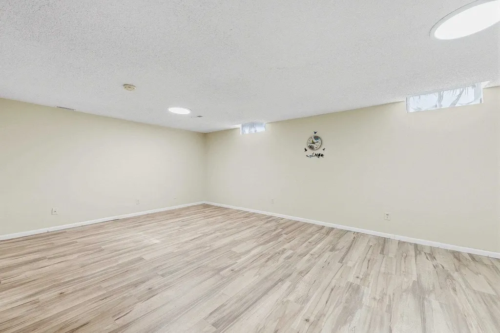 3912 S Arapaho Wichita KS 67215