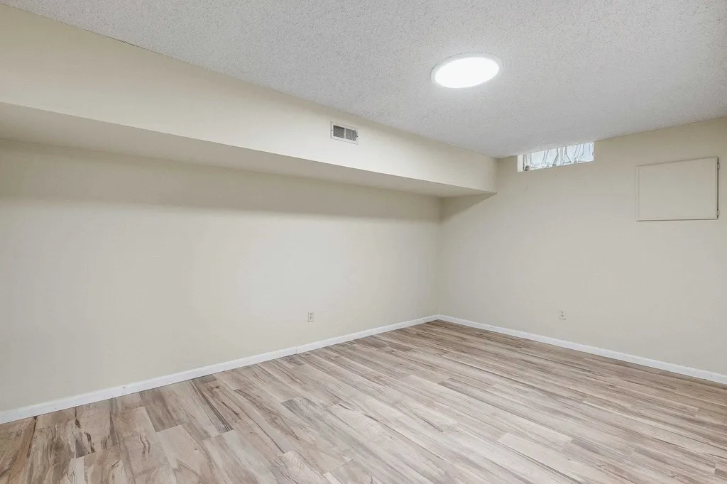 3912 S Arapaho Wichita KS 67215