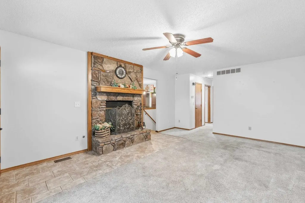 3912 S Arapaho Wichita KS 67215