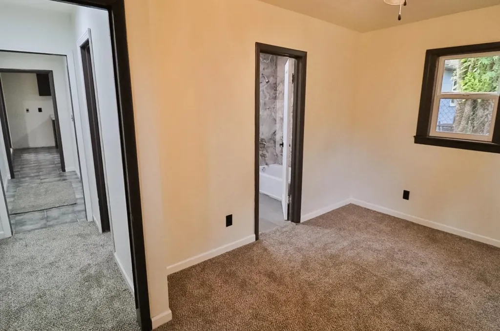 1928 S Mosley Avenue Wichita KS 67211