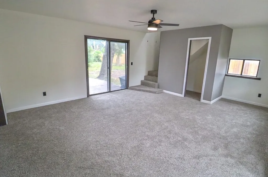 1928 S Mosley Avenue Wichita KS 67211