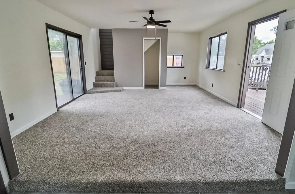 1928 S Mosley Avenue Wichita KS 67211