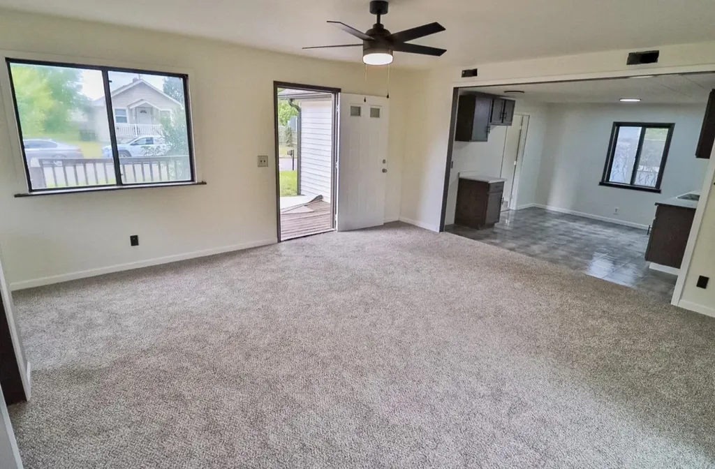 1928 S Mosley Avenue Wichita KS 67211