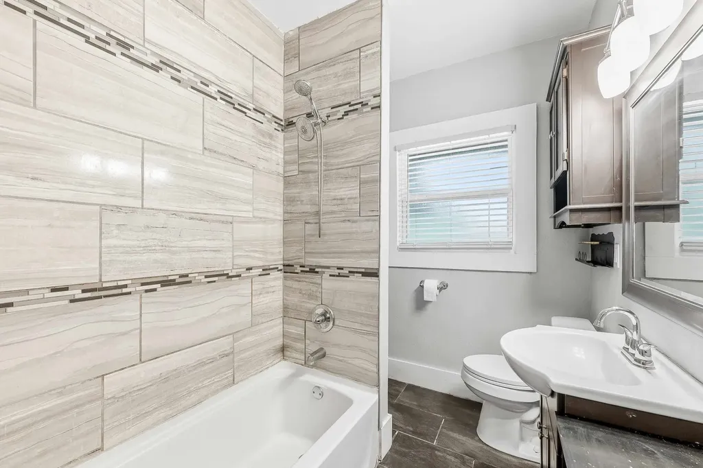 2502 E 2nd Wichita KS 67214