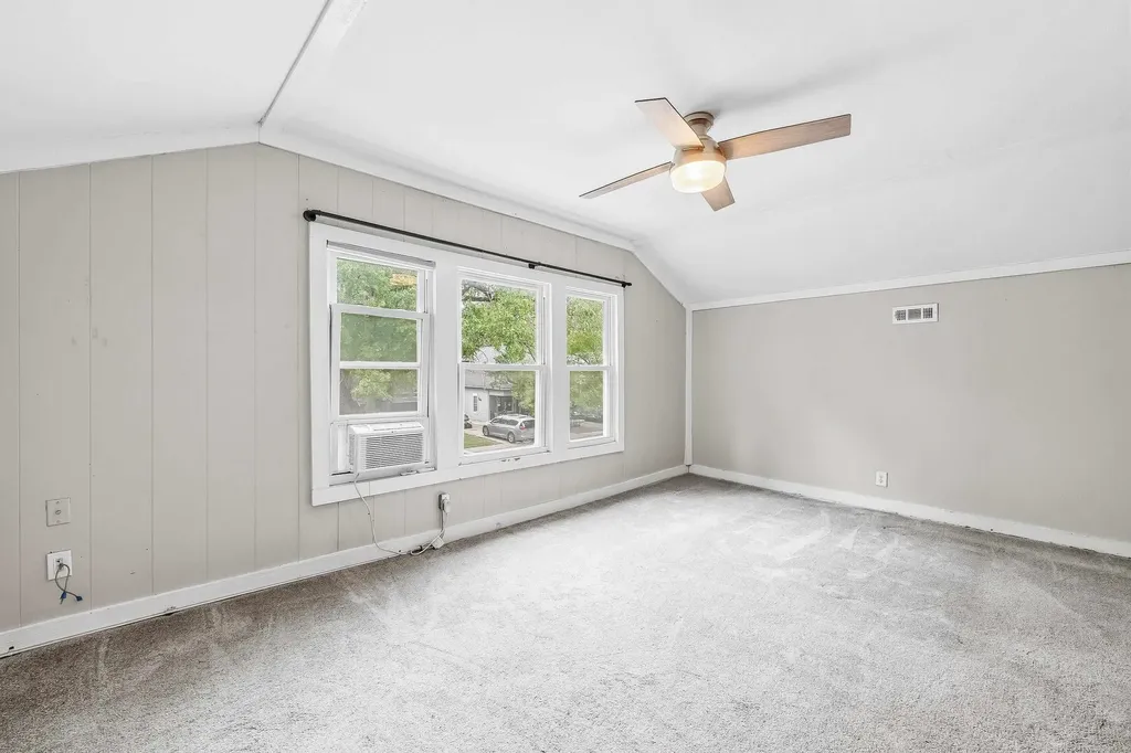 2502 E 2nd Wichita KS 67214