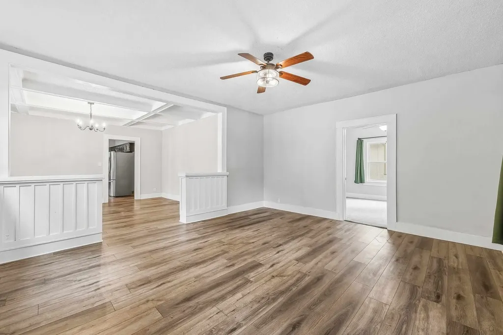 2502 E 2nd Wichita KS 67214