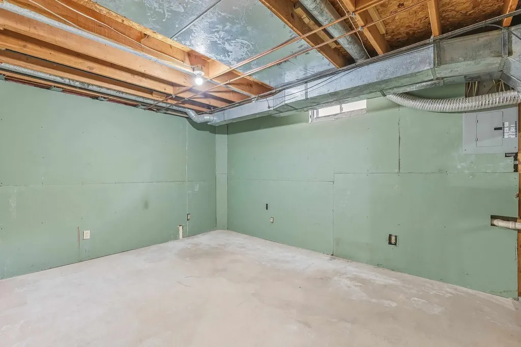 435 N Clara Street Wichita KS 67212