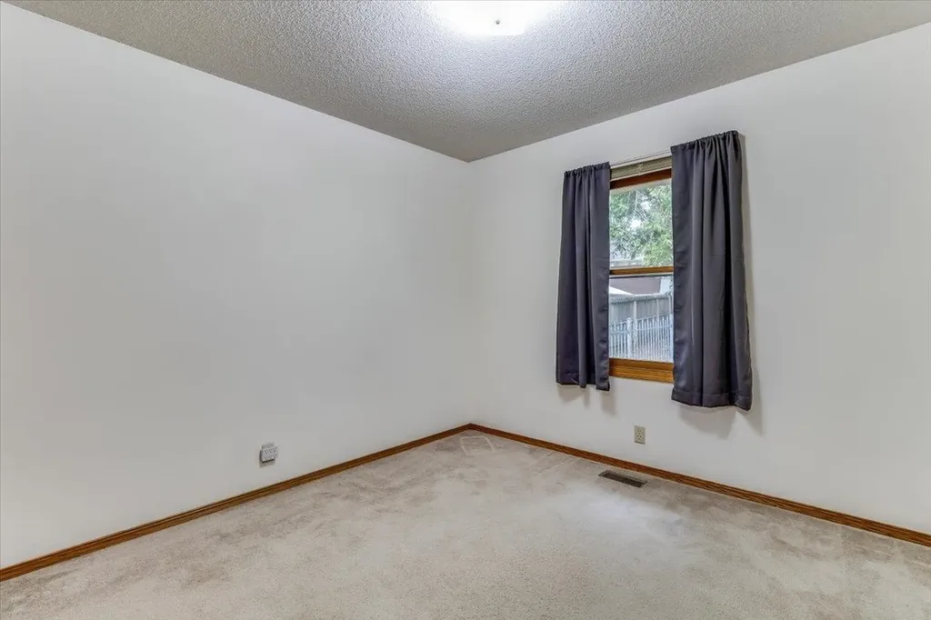 1559 N Covington Wichita KS 67212