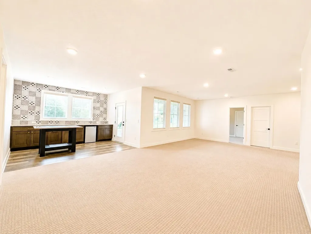 1502 N Shadow Rock Drive Andover KS 67002