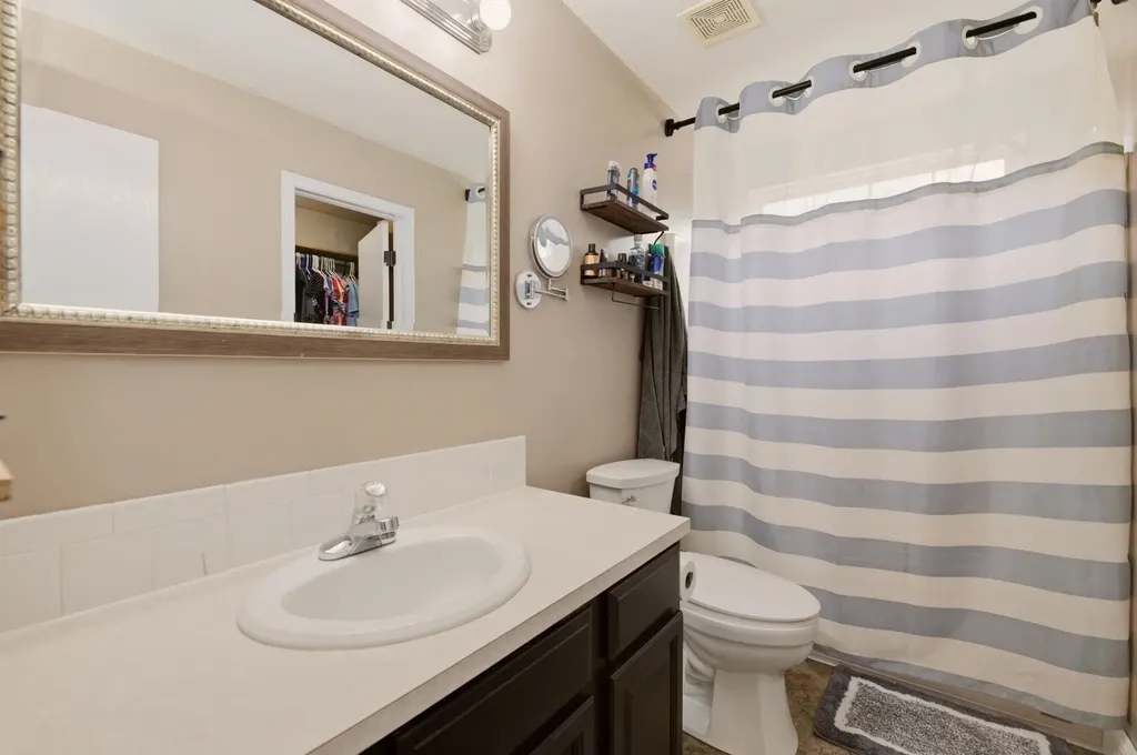 301 E Valley Park Drive Valley Center KS 67147