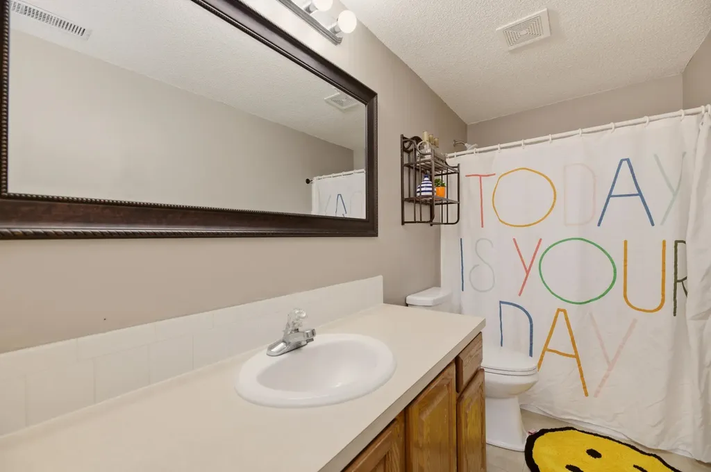 301 E Valley Park Drive Valley Center KS 67147