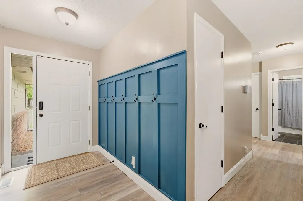 301 E Valley Park Drive Valley Center KS 67147