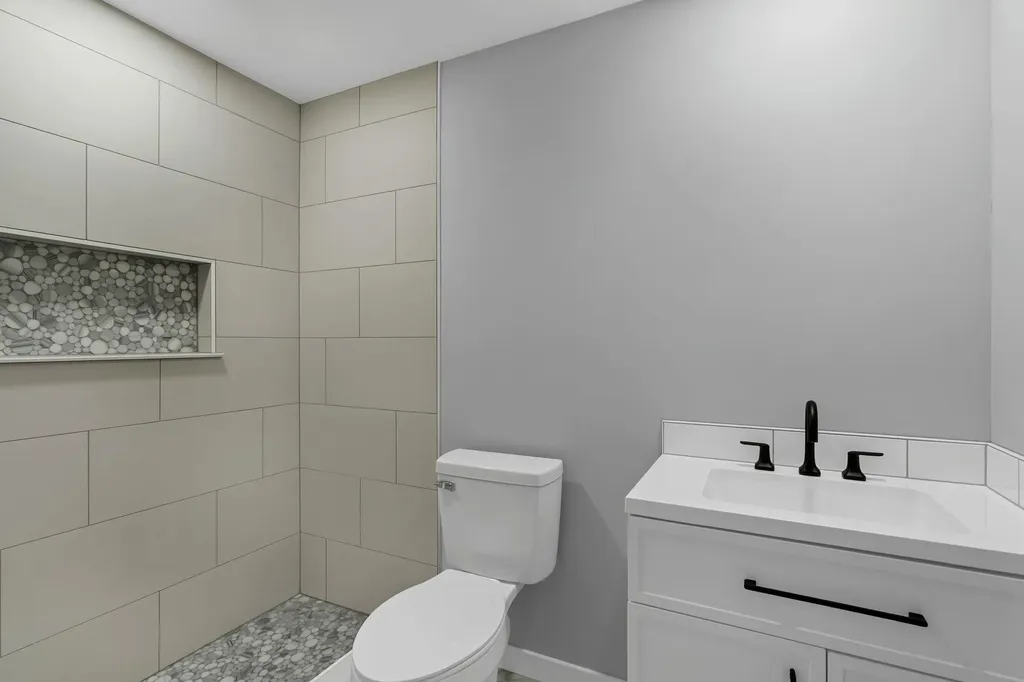2624 N Green Wichita KS 67219