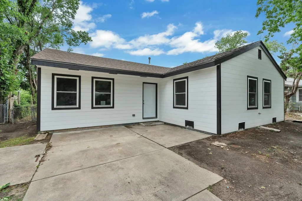 2624 N Green Wichita KS 67219