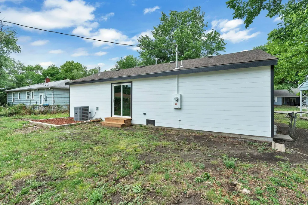 2624 N Green Wichita KS 67219