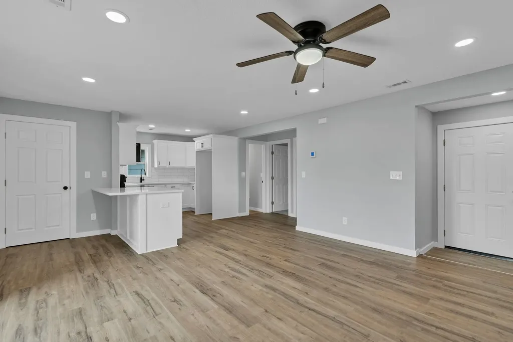 2624 N Green Wichita KS 67219