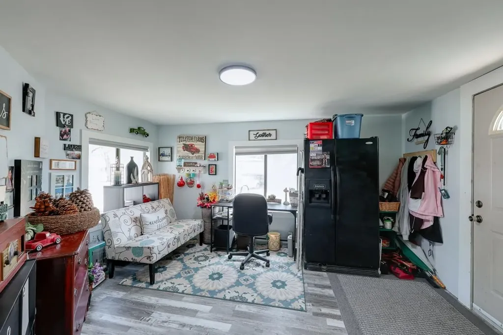 721 E 17th Winfield KS 67156