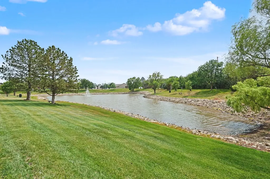 1323 S Threewood Street Wichita KS 67235