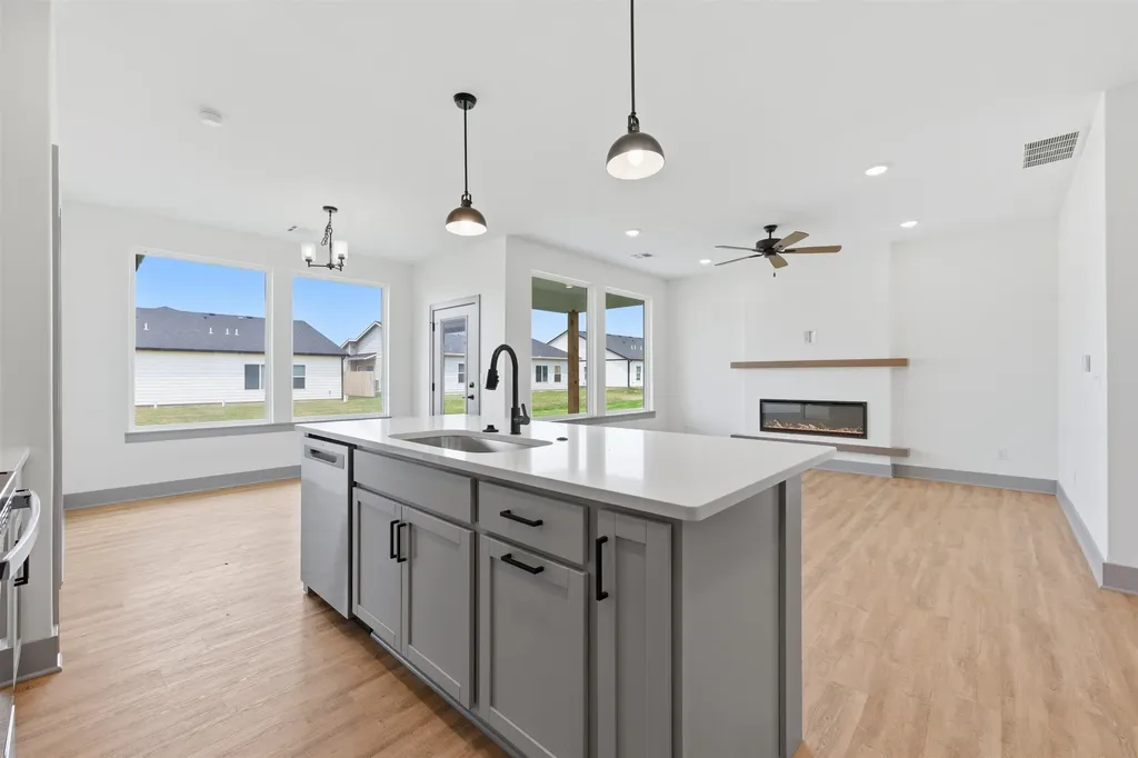 502 E Elmwood Street Park City KS 67147-1123
