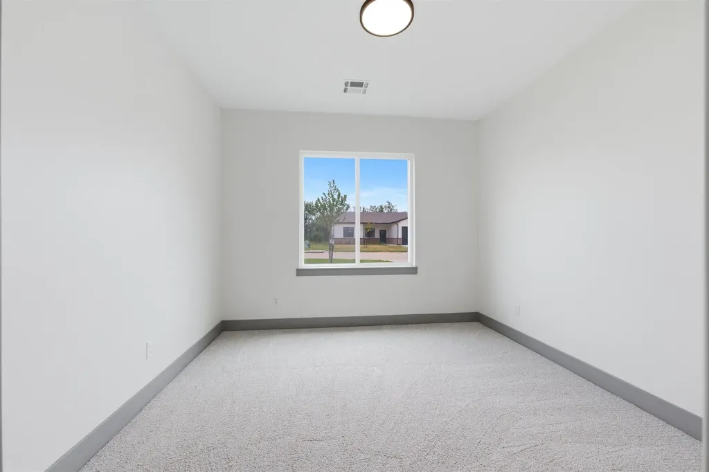 502 E Elmwood Street Park City KS 67147-1123