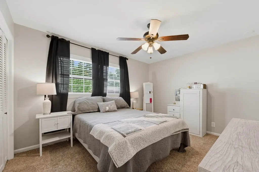 6521 E Farmview Wichita KS 67206