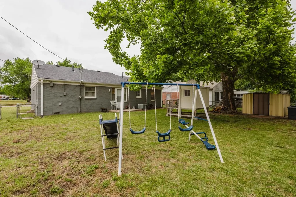1321 E Wassall Wichita KS 67216