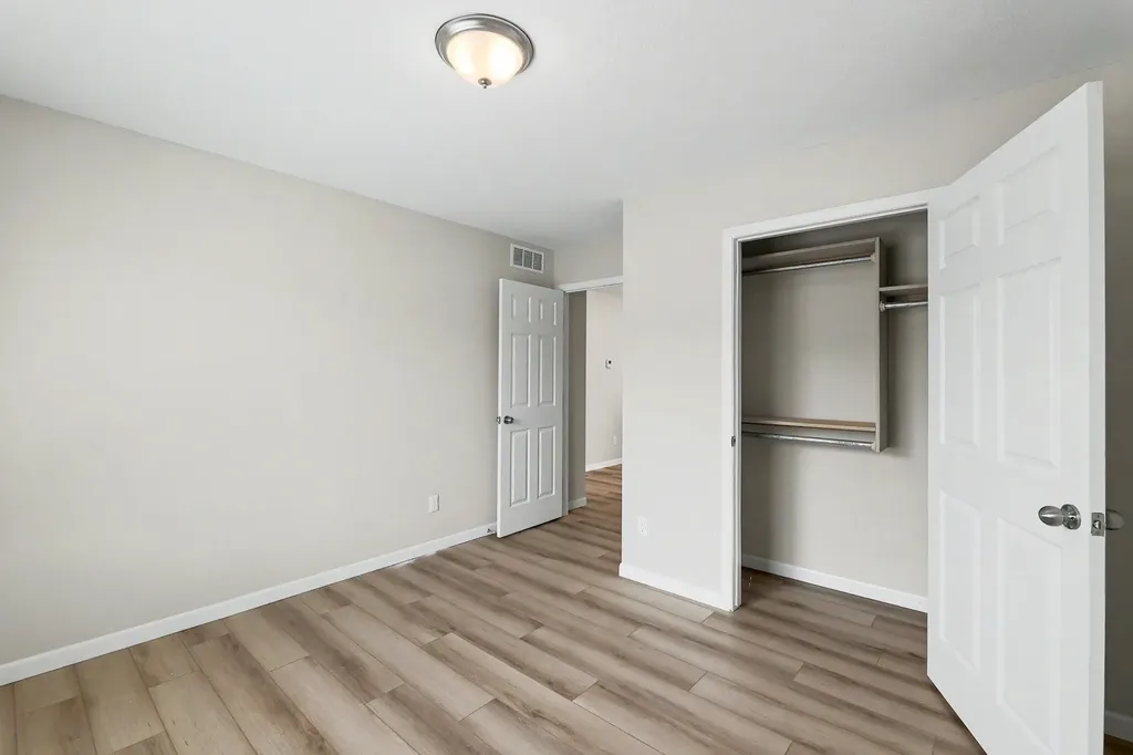 9269 E Fox Pointe Bel Aire KS 67226