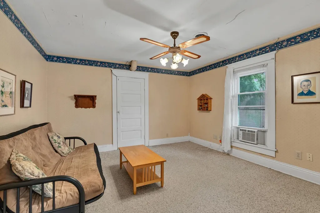 1337 N Wellington Place Wichita KS 67203