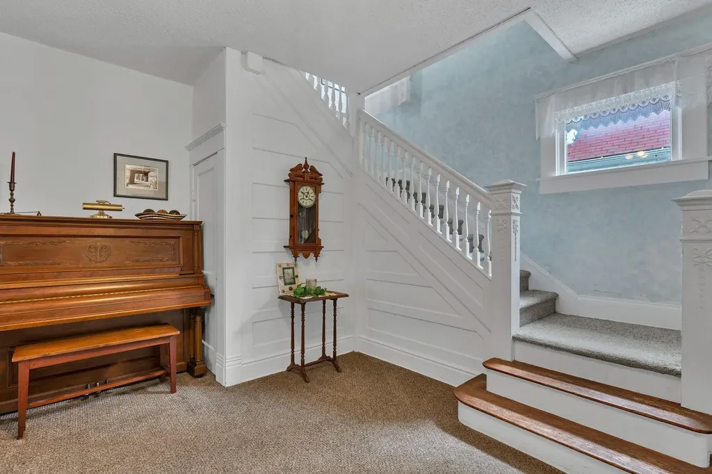 1337 N Wellington Place Wichita KS 67203