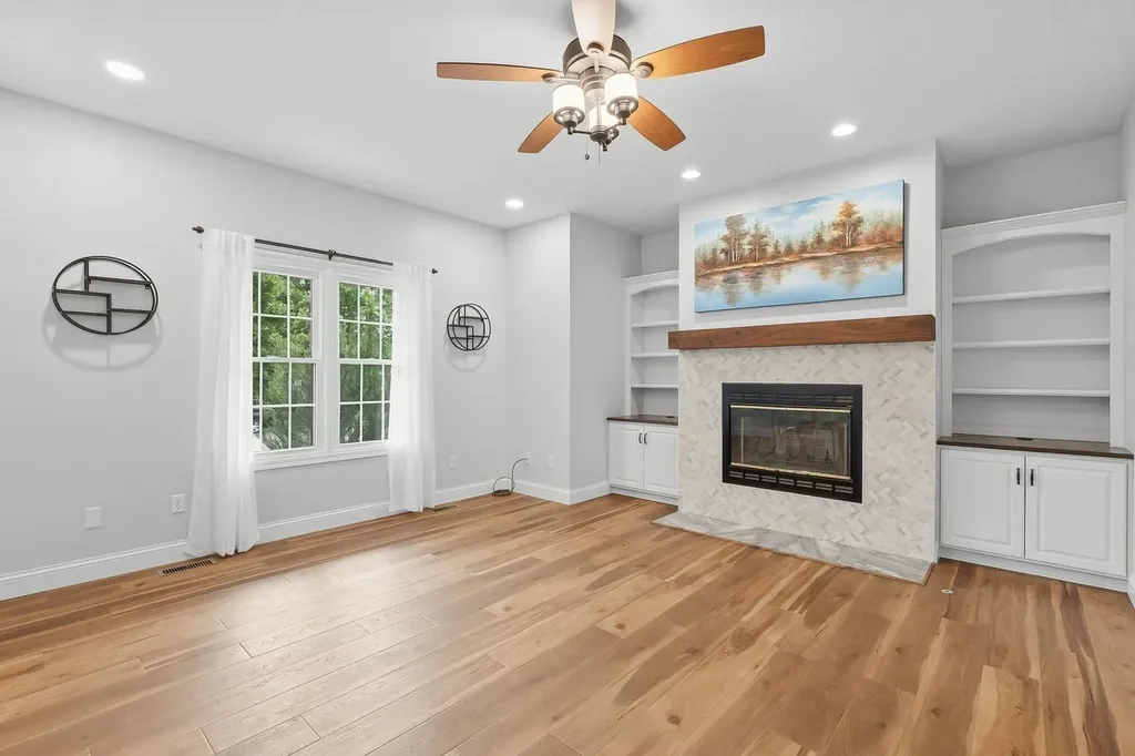 1603 N Woodridge Court Wichita KS 67206