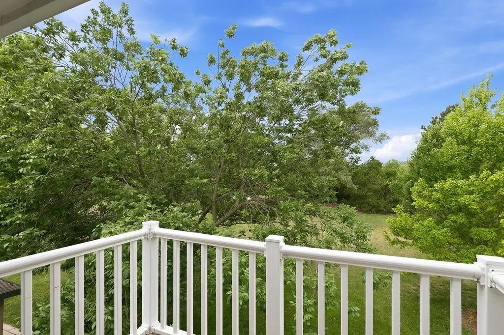 1603 N Woodridge Court Wichita KS 67206