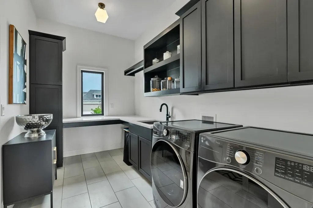 2005 N 159th Court E Wichita KS 67230