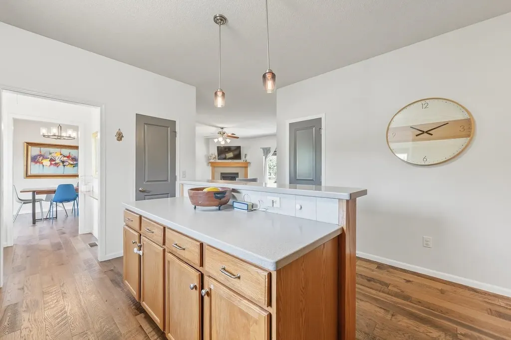 601 Autumn Ridge Newton KS 67114