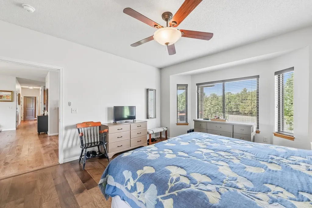 601 Autumn Ridge Newton KS 67114