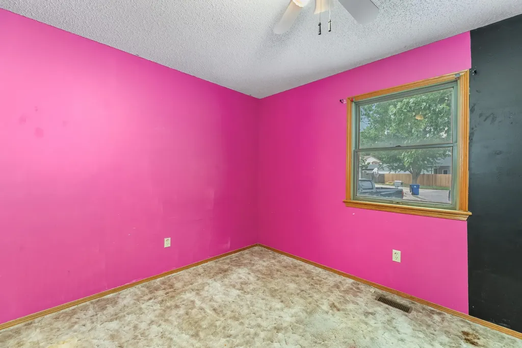 3908 S Gilda Circle Wichita KS 67215-1768