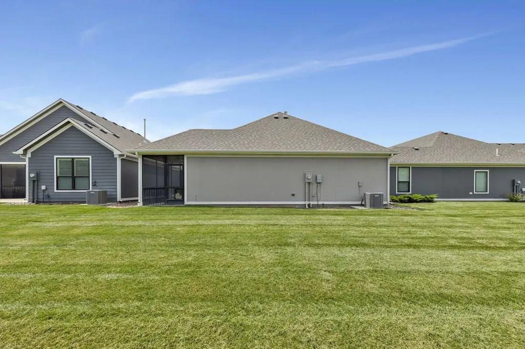 136 S Legacy Way Andover KS 67002