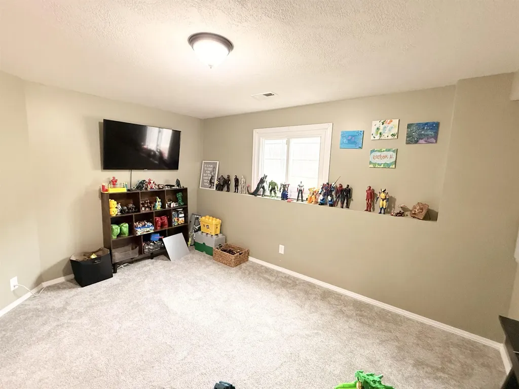2443 N Woodlawn Boulevard Derby KS 67037
