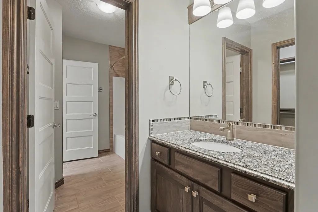1706 N Terhune Wichita KS 67230