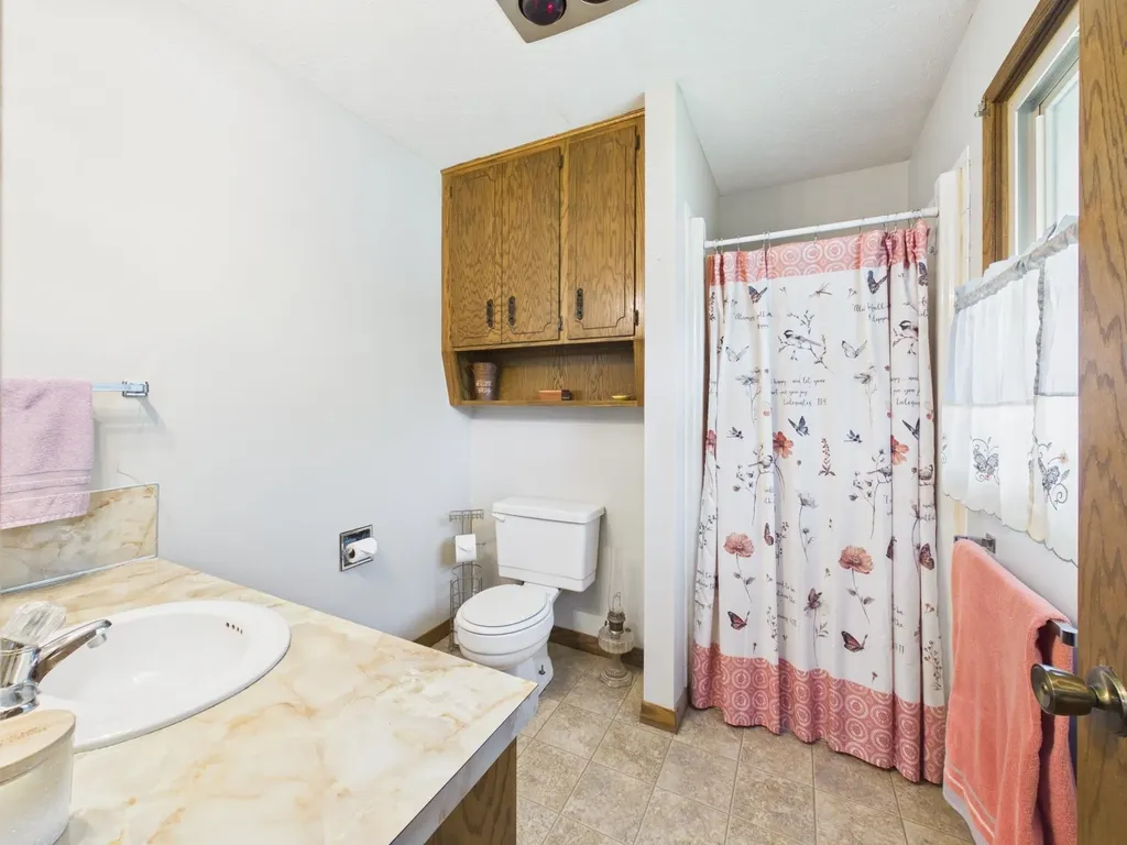 409 Sherman Drive Newton KS 67114