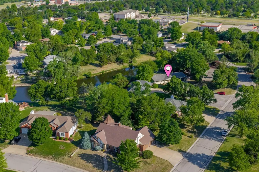 409 Sherman Drive Newton KS 67114