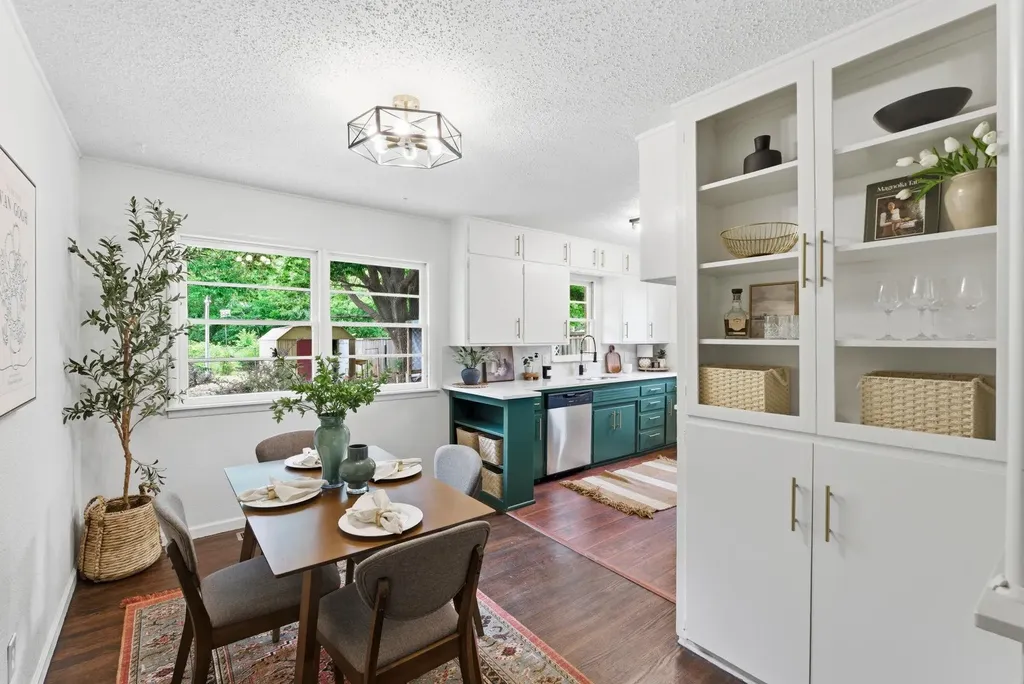 721 W Anita Drive Haysville KS 67060